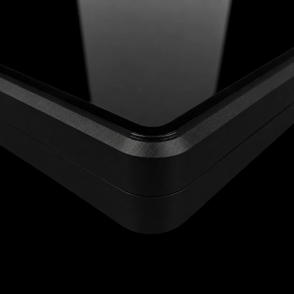 Polished Obsidian Noir